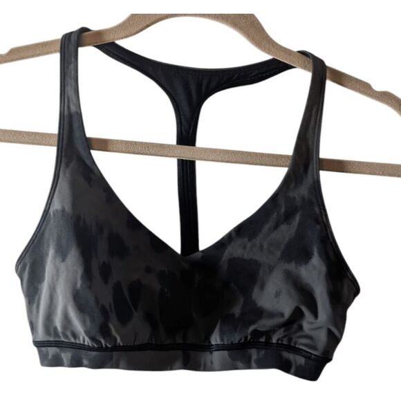 LULULEMON ATHLETICA Arise Bra Size 8 - Picture 3 of 4